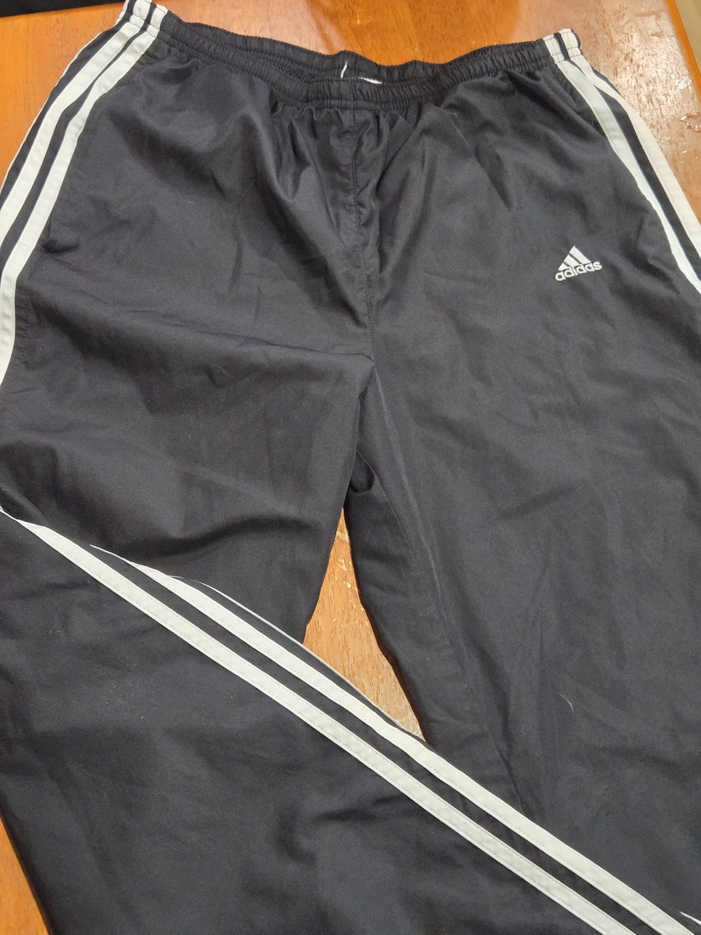Adidas 2006 Women's Black Track Pants with Zippered Bottoms